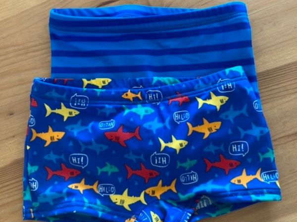 Swimming trunks 3-4y