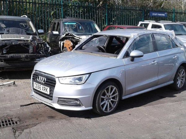 Audi A1, 2016 BREAKING FOR PARTS
