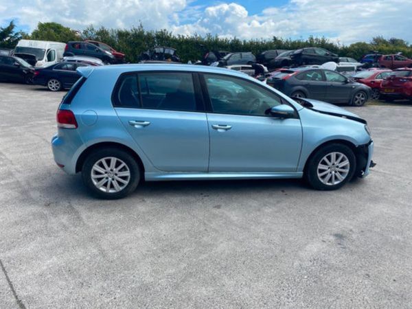 Volkswagen Golf Hatchback, 2012, 