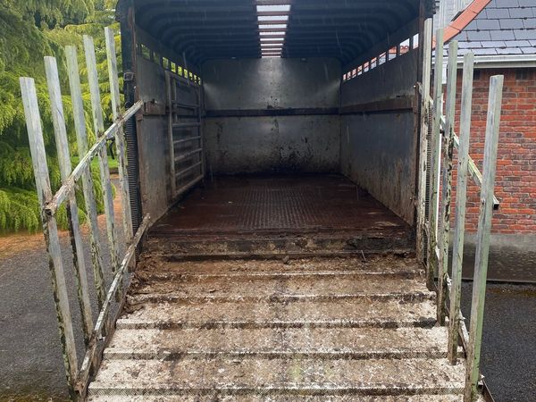 Cattle lorry for sale in Meath for €10,000 on DoneDeal