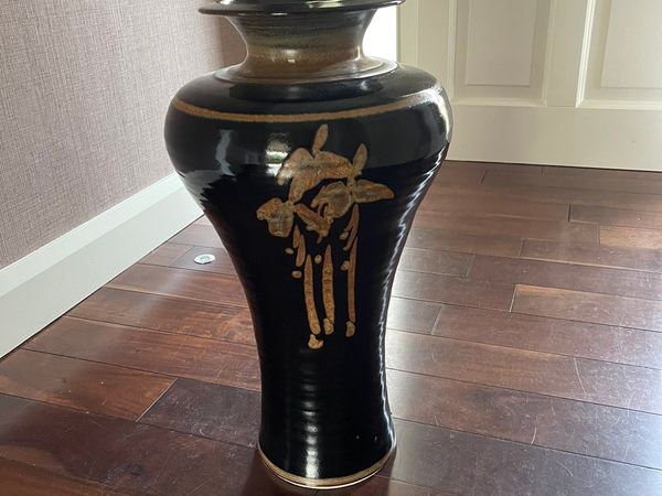 Louis Mulcahy urn vase