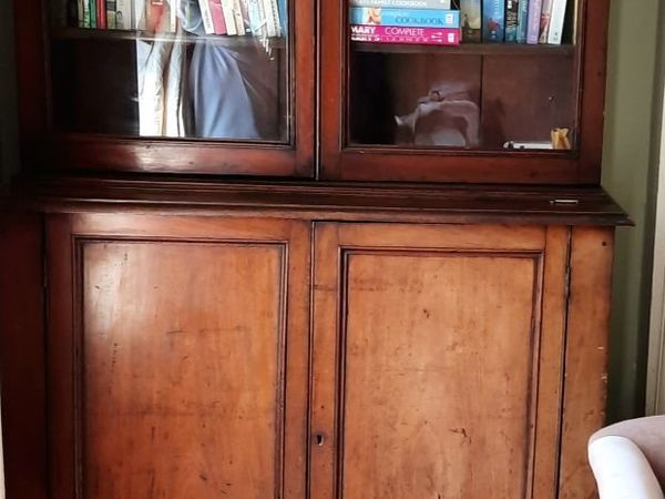 Bookcase Antique Mahogany