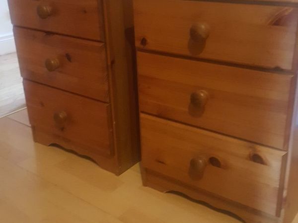 Pine solid pair of bedside lockers