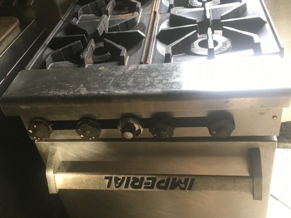 Gas cookers stove