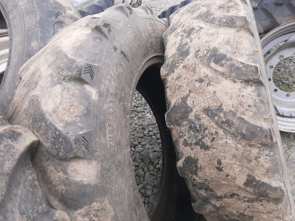 13 . 6 R 28 tyres