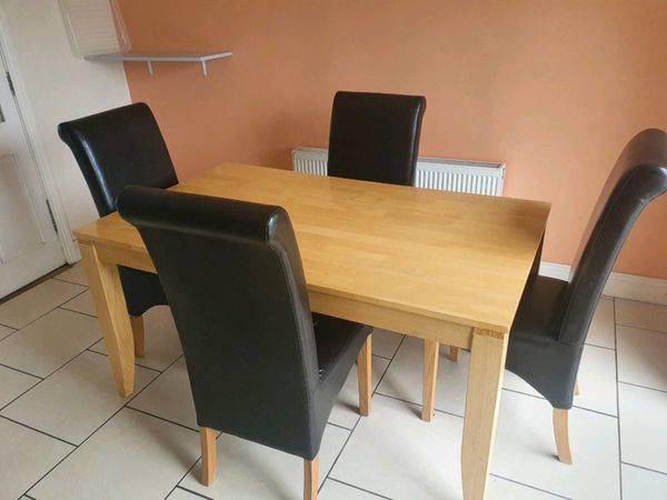 Table And Chairs ,lockers, chest drawers ,Tv Unit
