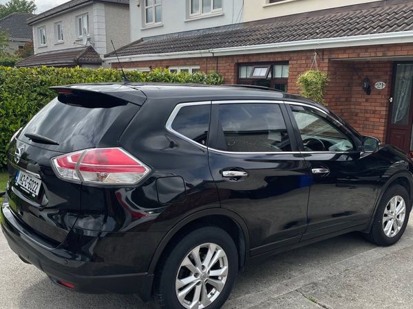 Nissan X-Trail 142 lo miles glass roof