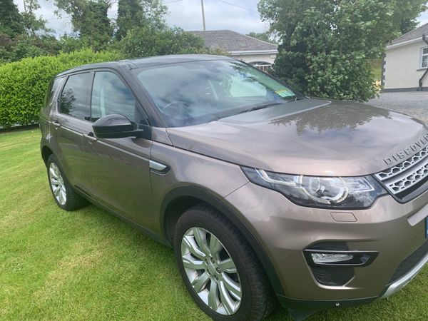 LAND ROVER Discovery 2015 2.2 TD4 HSE 7 Seater
