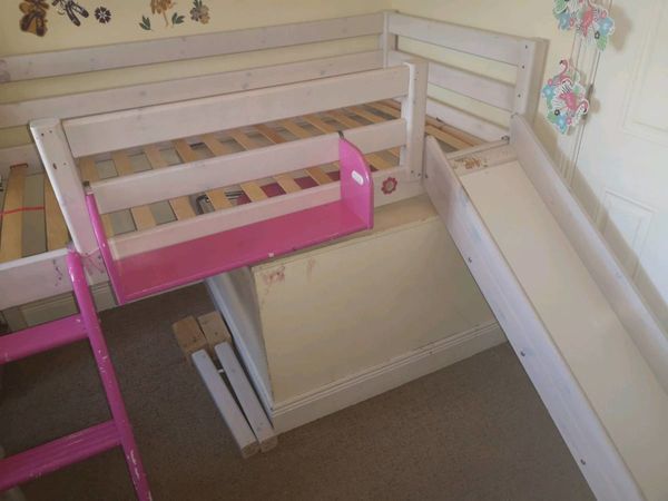Kids Bed With Slide 309 All Sections, Bunk Bed With Basketball Hoop And Slide