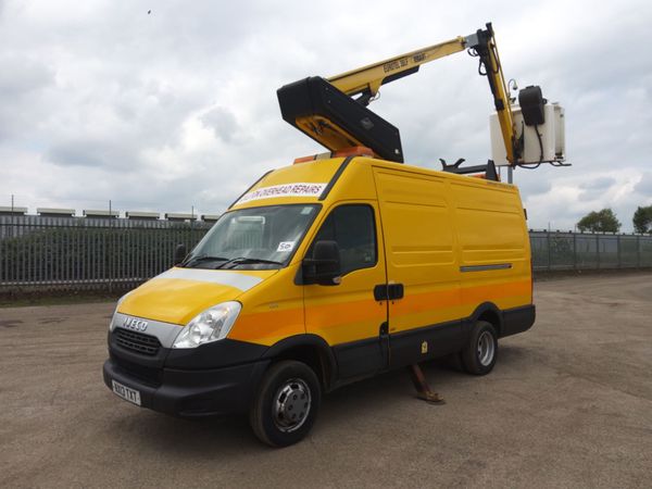 2013 Iveco Daily 14 Meter VERSA-LIFT  EX COUNCIL