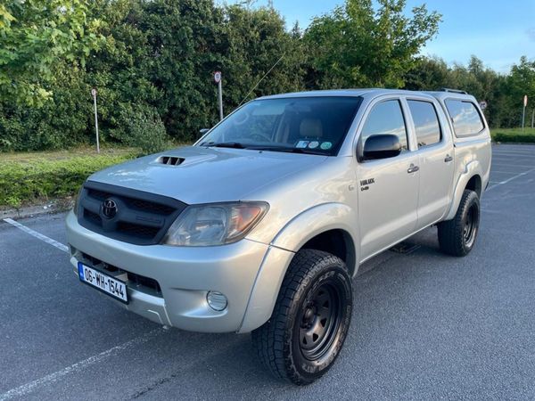 Toyota Hilux 2006, DOE and Tax 2.5 diesel