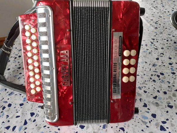 Garvey button accordion