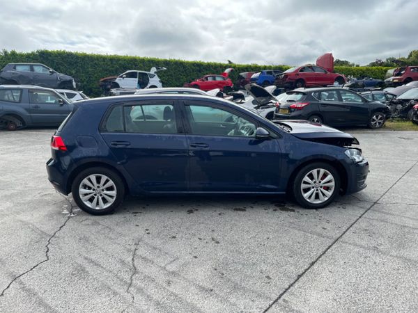 Volkswagen Golf , Diesel, 2014, 