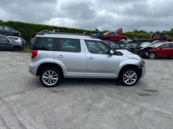 Skoda Yeti , Petrol, 2016, 