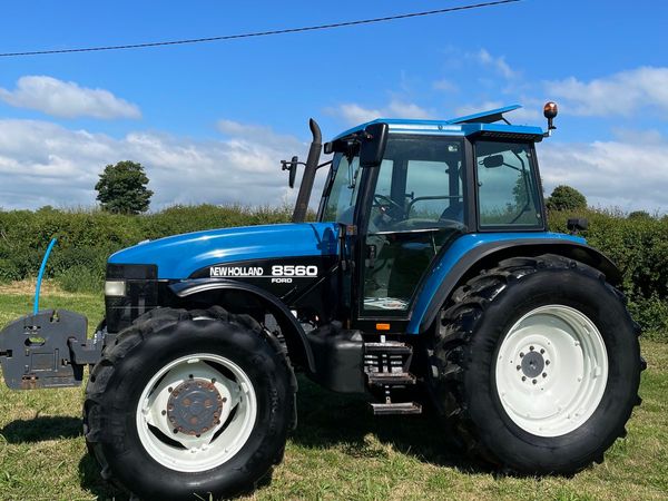 Newholland 8560
