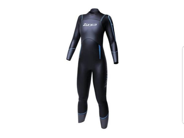 Zone 3 advance ladies wetsuit Large New with tags