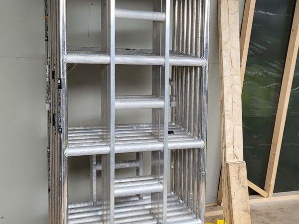 Boss youngman aluminium scaffold tower 8.2m working height (no vat)