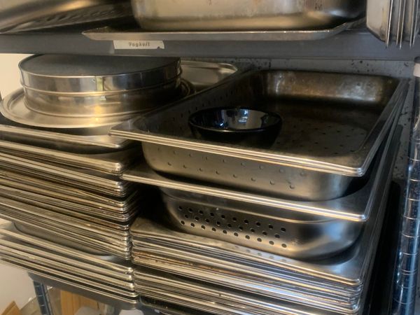 Catering equipment & gastro norm trays