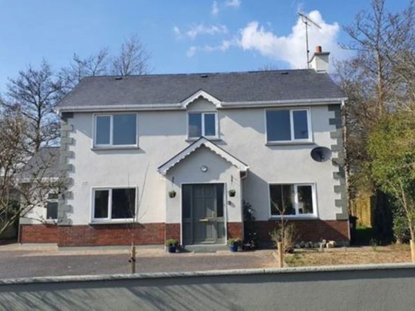 house to rent in Claremorris Town