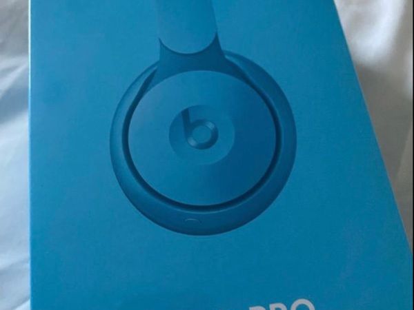 Beats By Dre Solo Pro Headphones Blue NEW