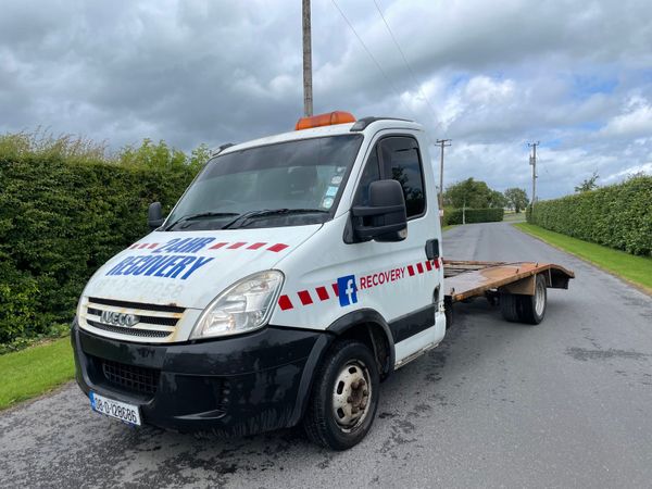 2008 IVECO DAILY RECOVERY TRUCK