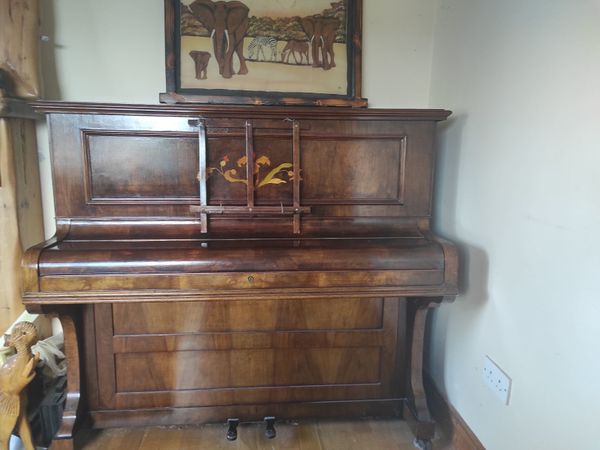 Crane & sons ltd Piano