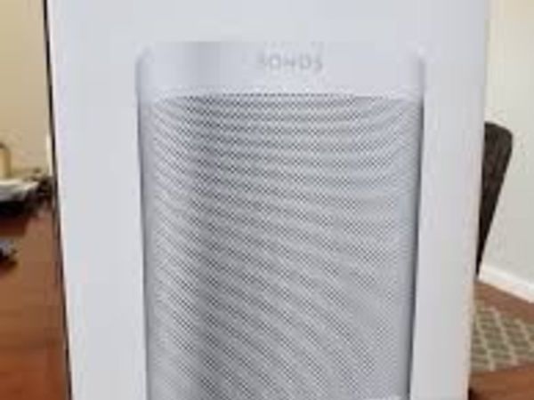 Sonos One SL with wall mounts (Pair available)
