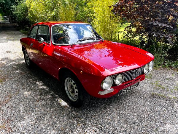 Alfa Romeo 105 GT Junior (full restoration)