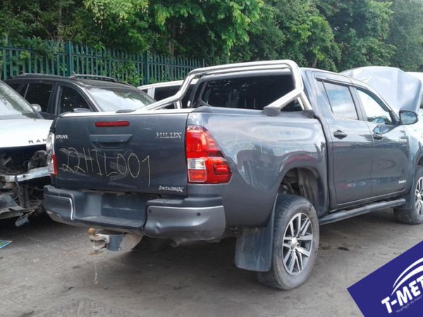 Toyota Hilux Pick Up, Diesel, 2020, Grey