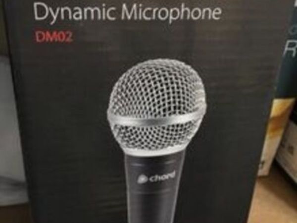 DM02 Professional Dynamic Vocal Microphone
