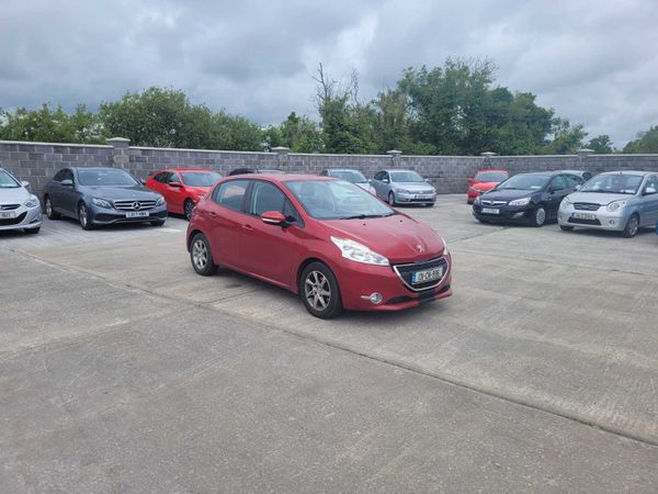 Peugeot 208... 1.4 HDI... Active
