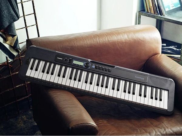 Portable Keyboard - Casio CT-S300