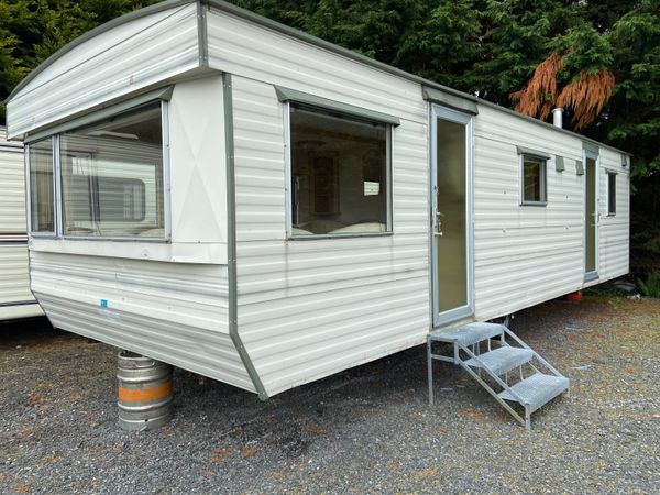 28X10 Northstar,2 Bed Free Delivery, Full Service.