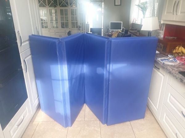 Foldable Gymnastics Mat (Blue)