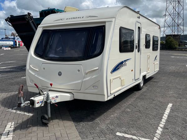 Avondale argente 4 berth fixed bed
