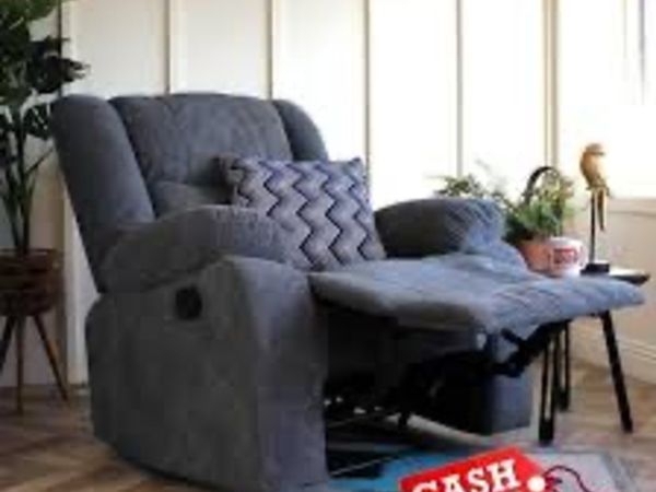 Brand new Hudson design recliner  arm chair  re