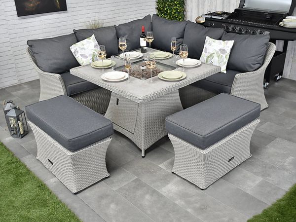 Outdoor Rattan Dining Set with Firepit