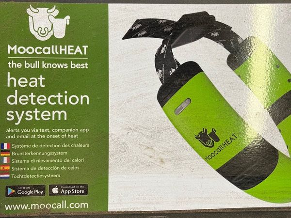MooCall heat detection collar