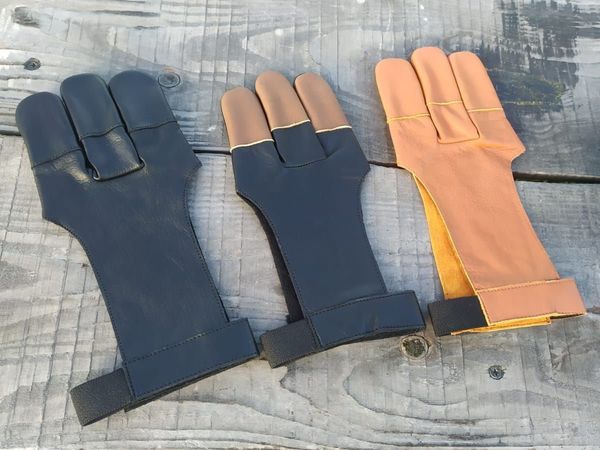 Protective Archery glove 3 fingers (natural leather).S/M/L/XL