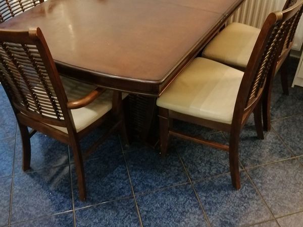 Kitchen table  and chairs