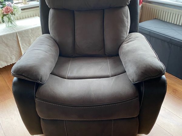 1 seater recliner