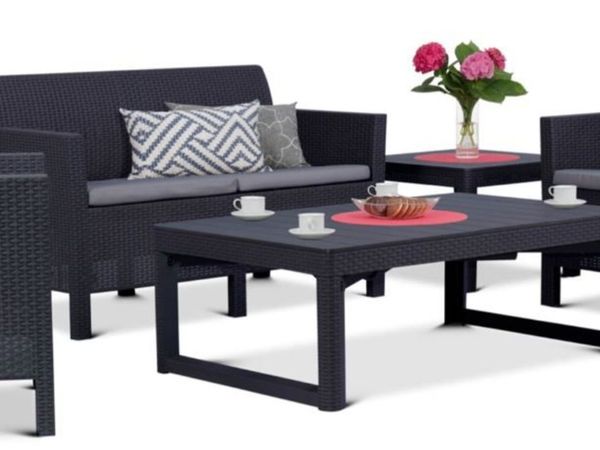 Garden furniture | Sofa + 2 x armchairs + table | Free delivery | Payment on arrival