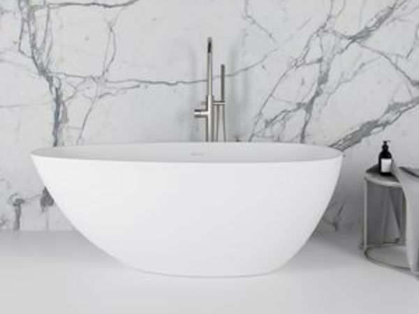 Lusso free standing stone bath tub
