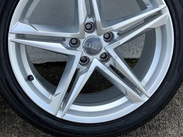 Audi 18 inch alloys