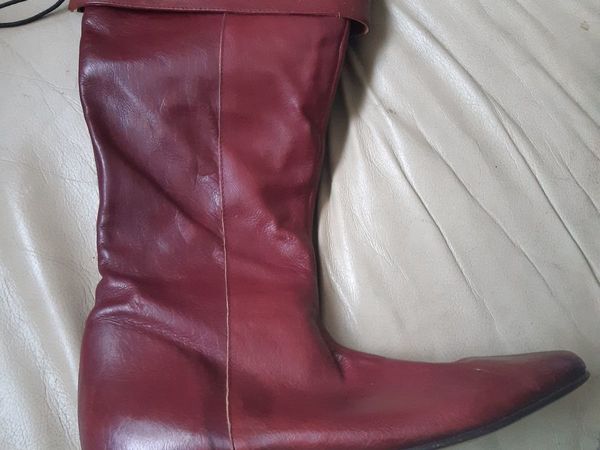 Ladies leathet boots by pied a terre