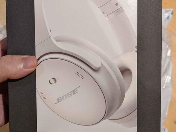 Bose Q45 not sealed-brand new