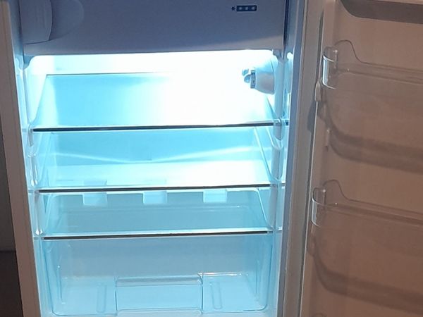 Amica undercounter fridge freezer for sale