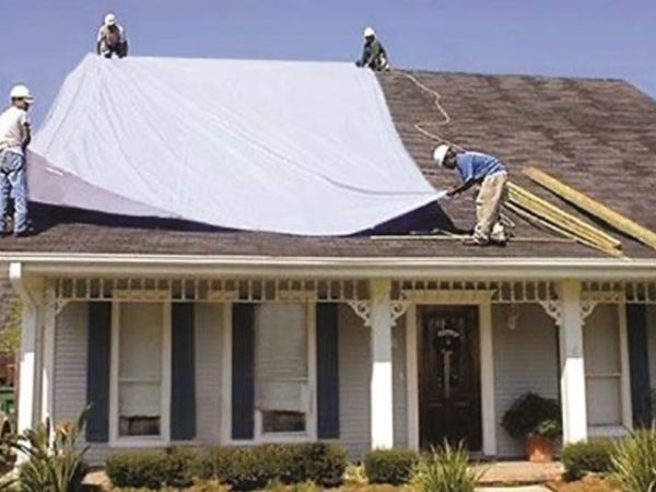 Builders grade roofing covers carpenters