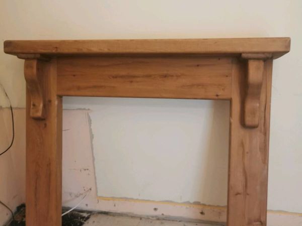 Fire soround solid pine wood with insert
