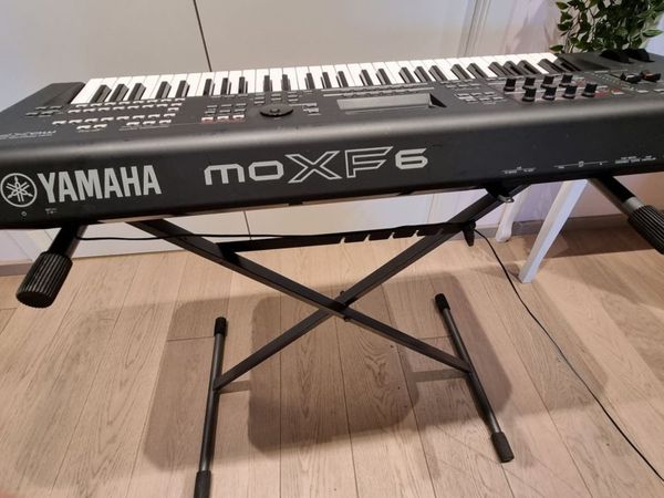 SYNTHESIZER MOXF6 for sale in Cork for €568 on DoneDeal